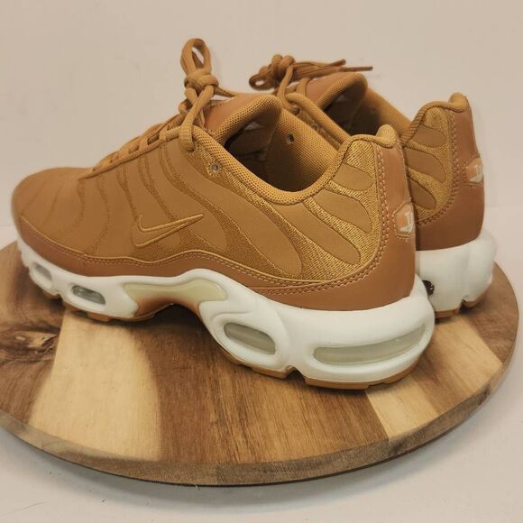 Nike Air Max Plus Tn "Flax Wheat-Sail" Mens Size 9 [FZ8815-200] - Picture 5 of 10